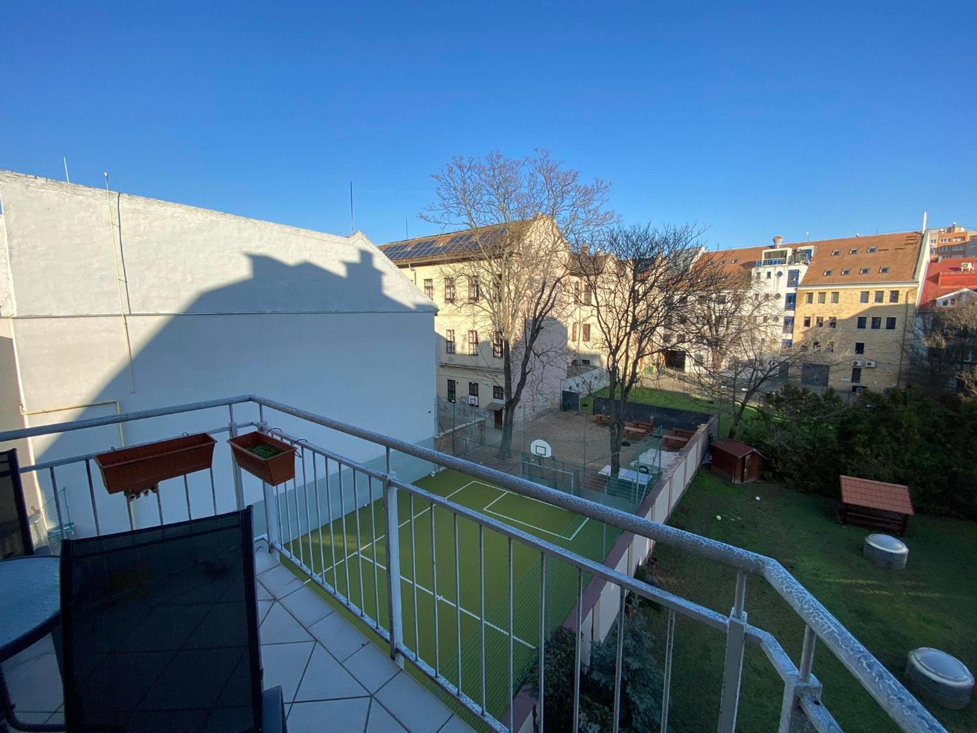 Skylark Cozy Bigger Apartment Budapest Eksteriør bilde